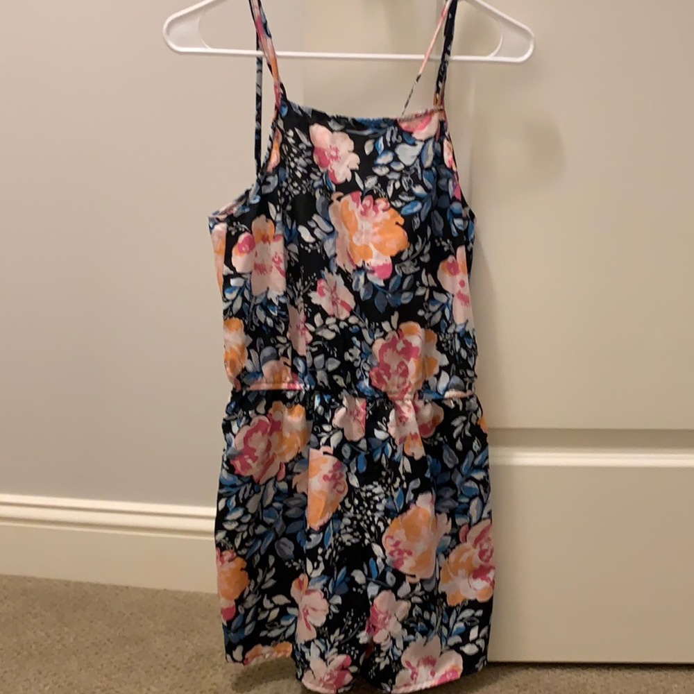 Size M Floral Romper